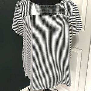 Loft Gray Striped Tulip Sleeve Blouse M